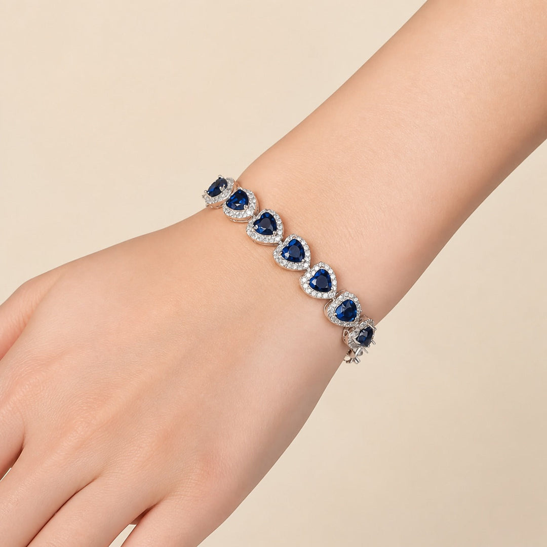 Bracelet en argent avec cœur en saphir