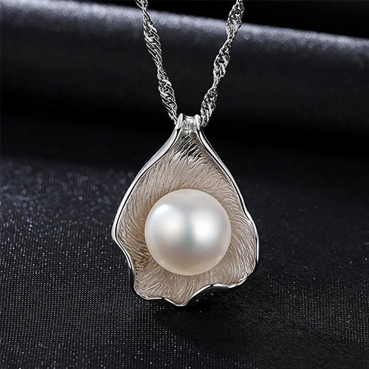 Collier Pendentif en Perle de Coquillage