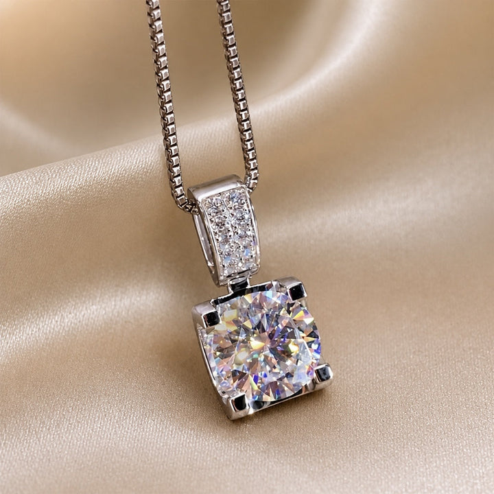 Collier Pendentif en Zircon Cubique Plaqué Or Blanc
