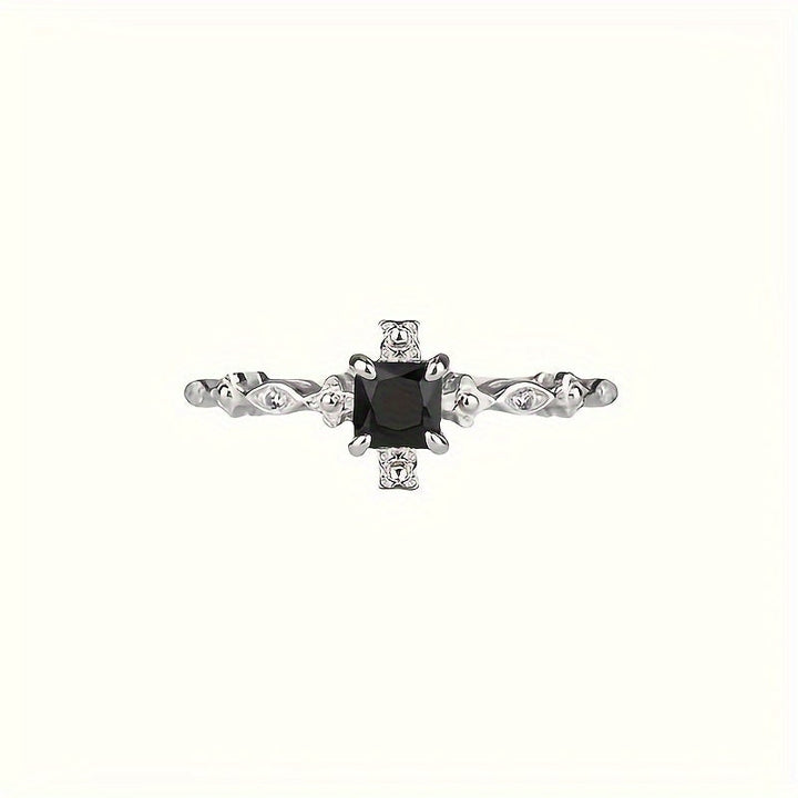 Bague Vintage Carrée Noire en Incrustation de Cubes