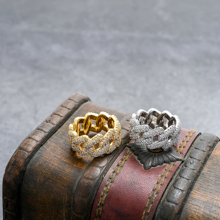Bague Élégante en Or et Argent Sertie de Zirconia