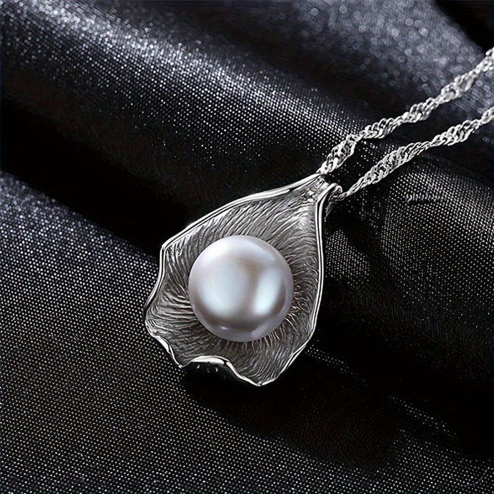 Collier Pendentif en Perle de Coquillage