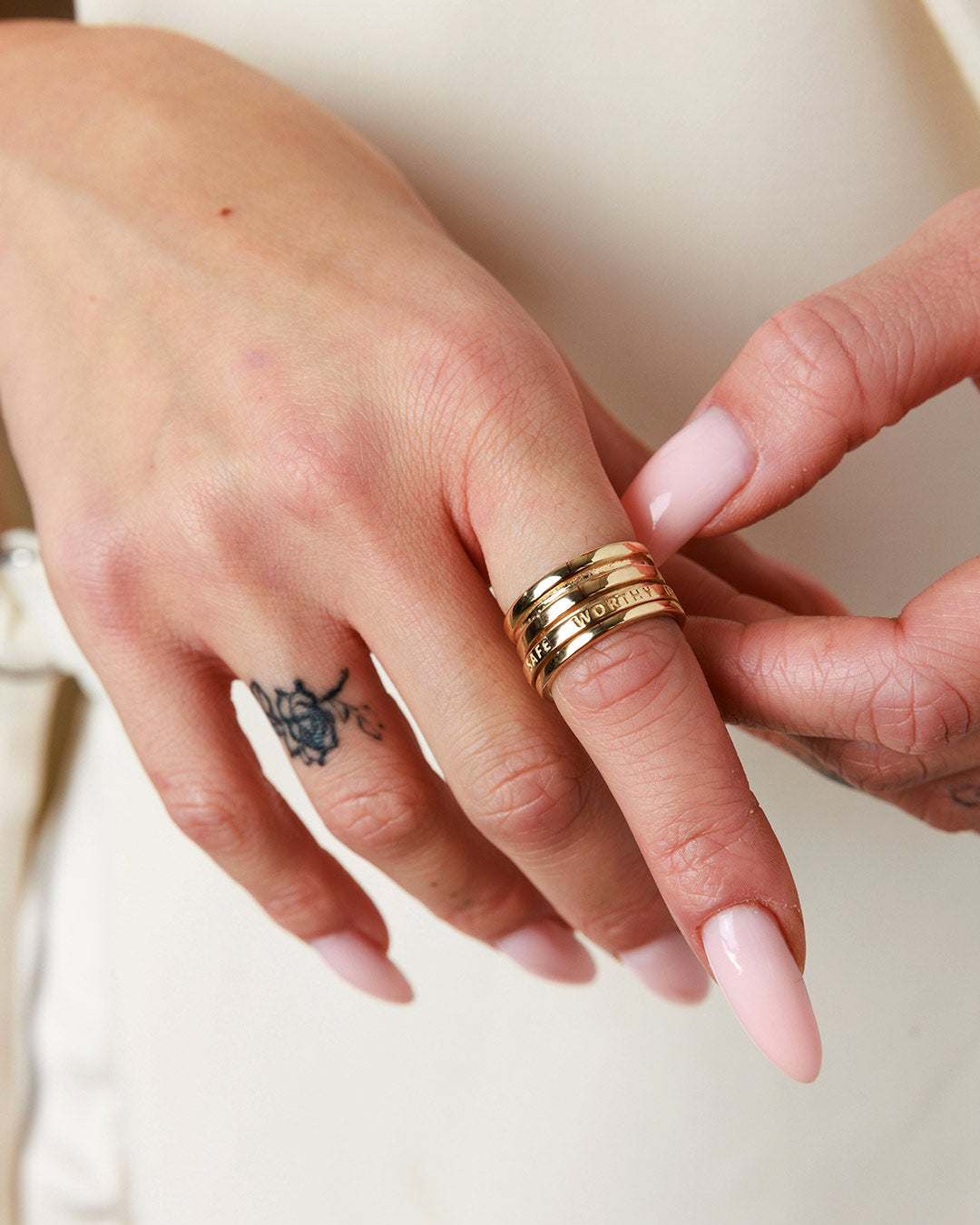 Fidget Ring with Empowering Engraving Gold Plated