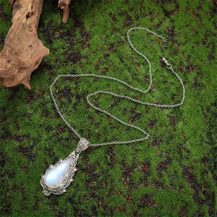 Collier Pendentif Vintage en Pierre de Lune