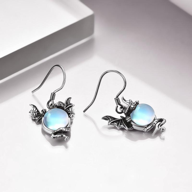 Gouttes de Pierre de Lune Enveloppées de Dragon Gothique