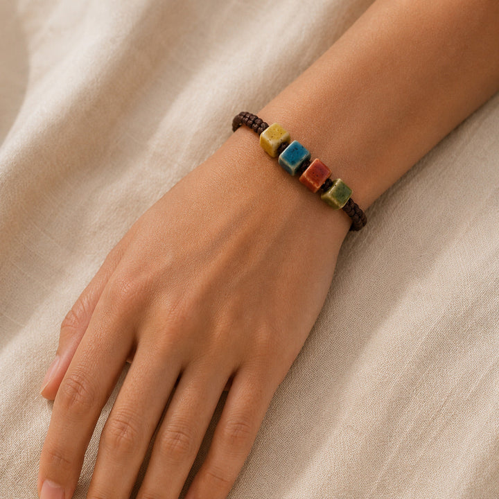 Bracelet en perles de jade œil de tigre bohème