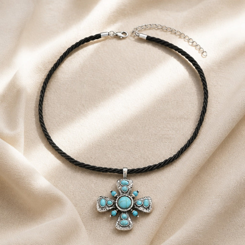 Collier Boho en Croix Turquoise