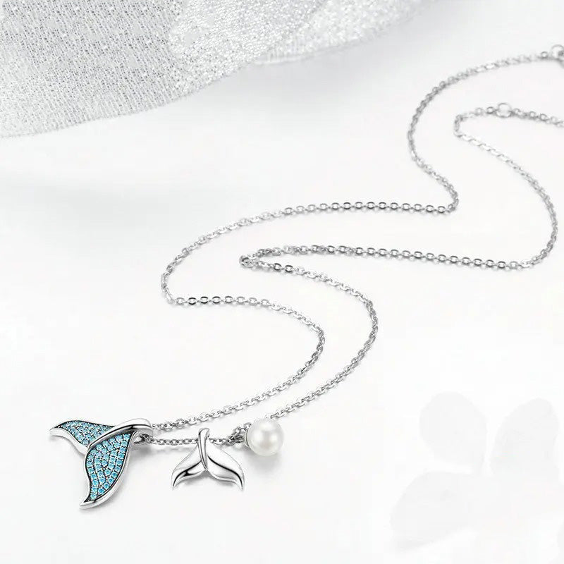 Collier Océan avec Pendentif Queue de Baleine en Perle