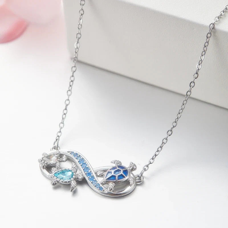 Collier Infini Tortue avec Cristaux Brillants