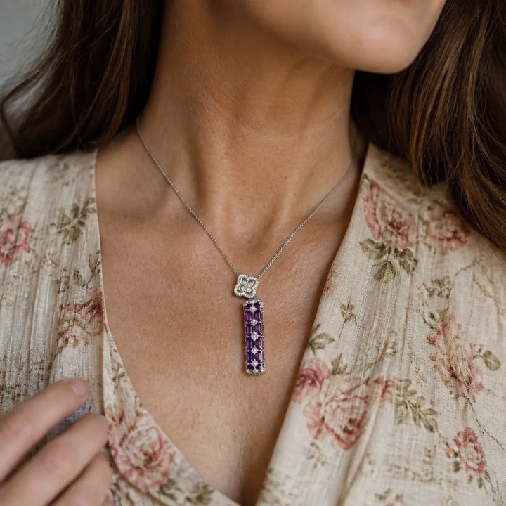 Collier Pendentif Bar en Channel