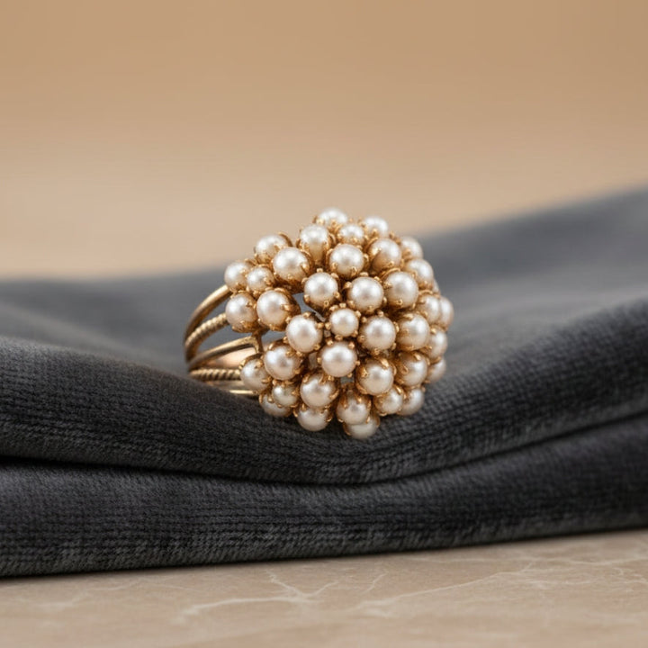 Bague en Or Classique avec Perle Incrustée