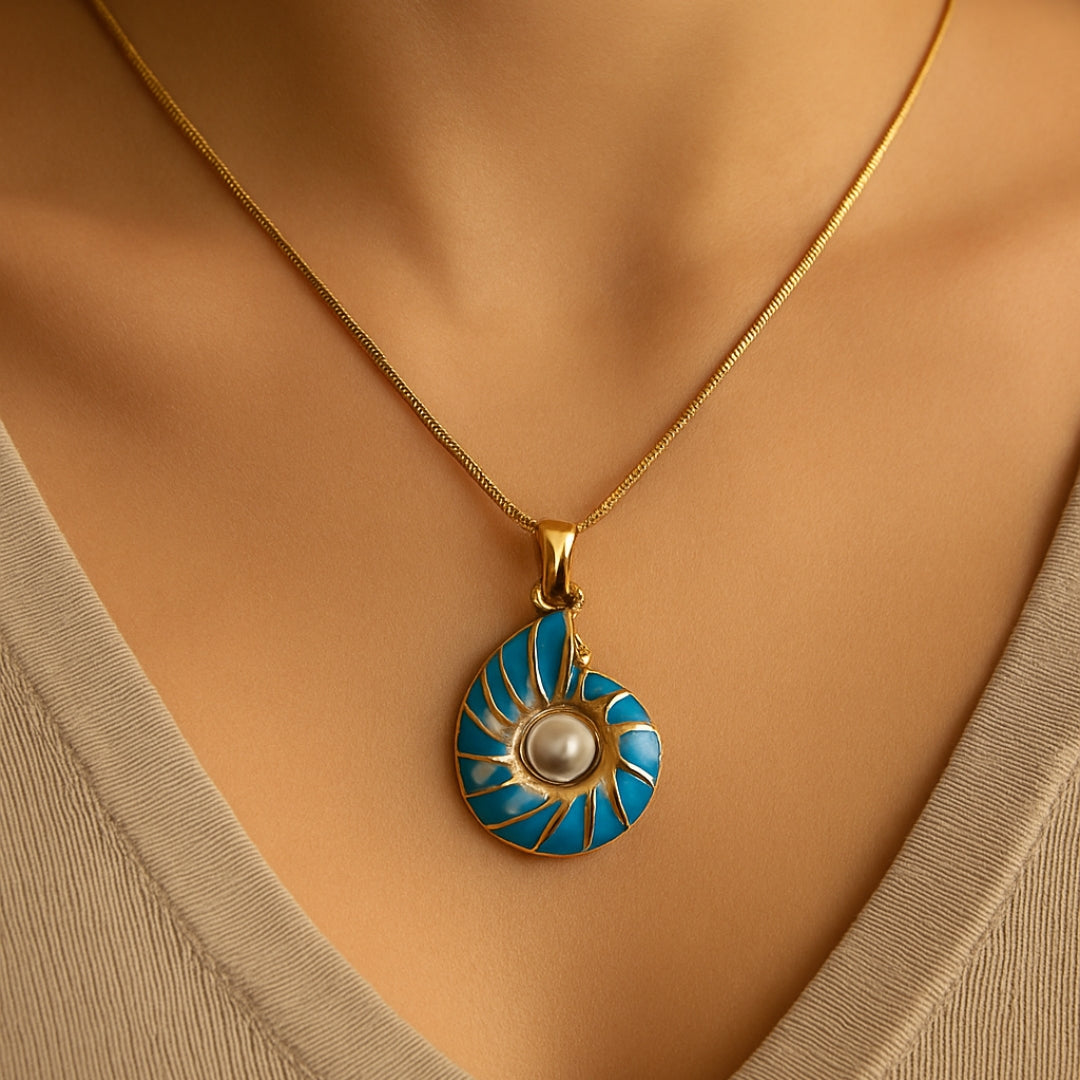 Collier en Coquillage Bleu Pailleté