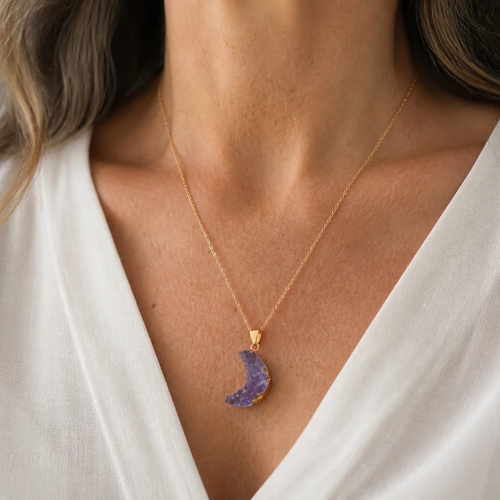 Collier Pendentif Lune Montante