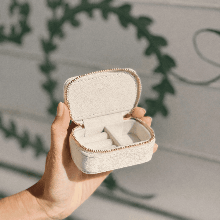 Mini Boîte à Bijoux en Velours