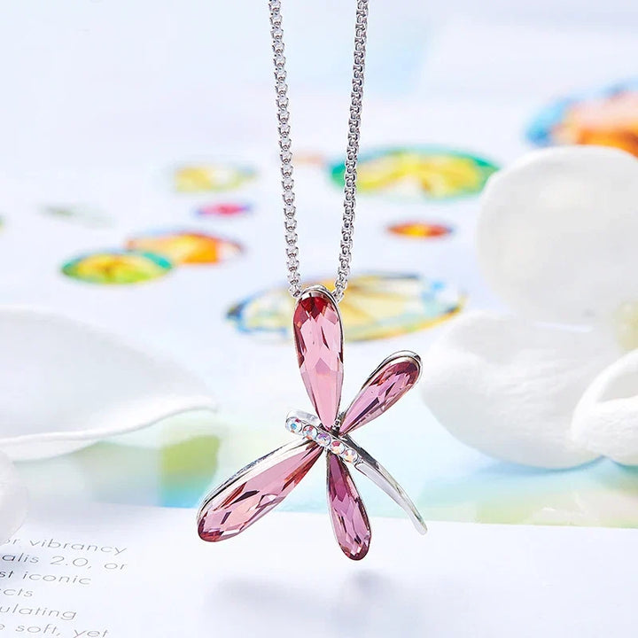 Collier Pendentif Libellule en Cristal Rose