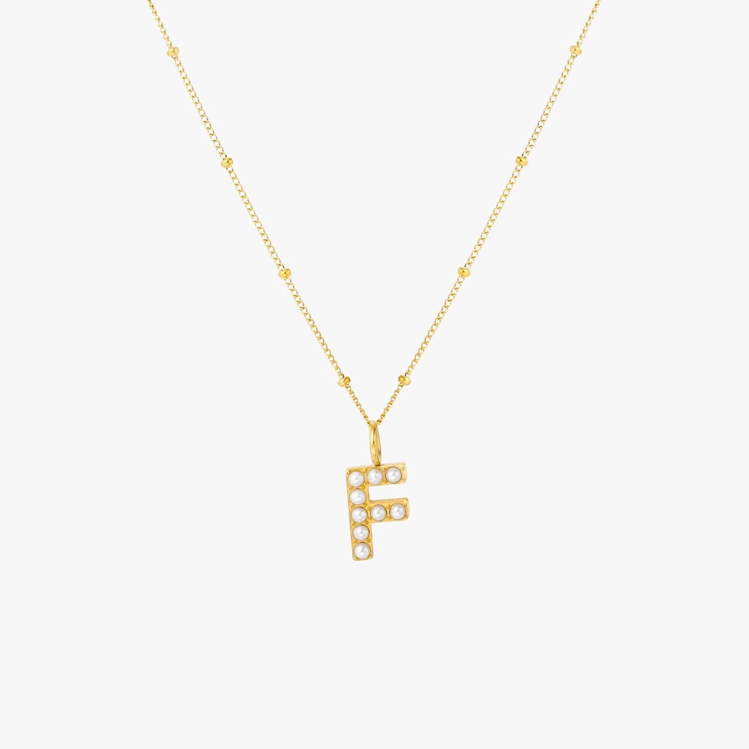 Collier Pendentif Initial en Perles