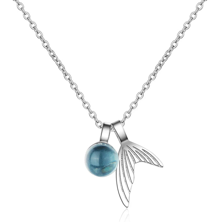 Collier en Argent Sterling avec Saphir en forme de Queue de Sirène