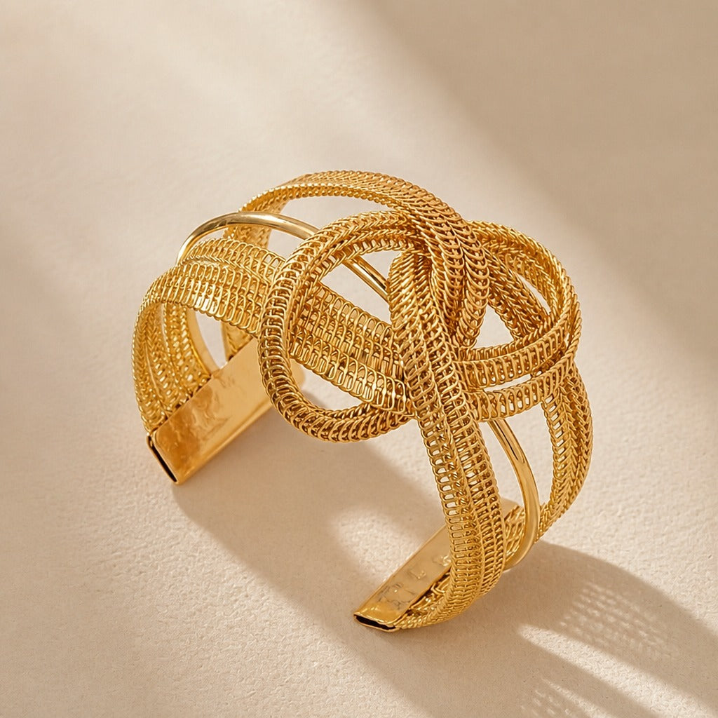 Bracelet ouvert géométrique ajouré