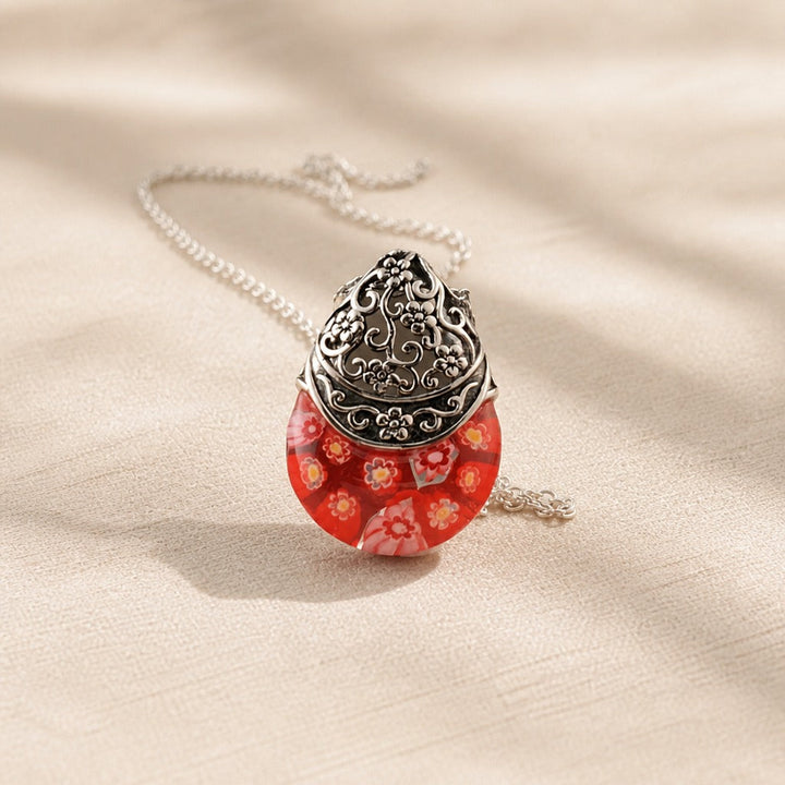 Collier Pendentif en Verre Floral Gravé