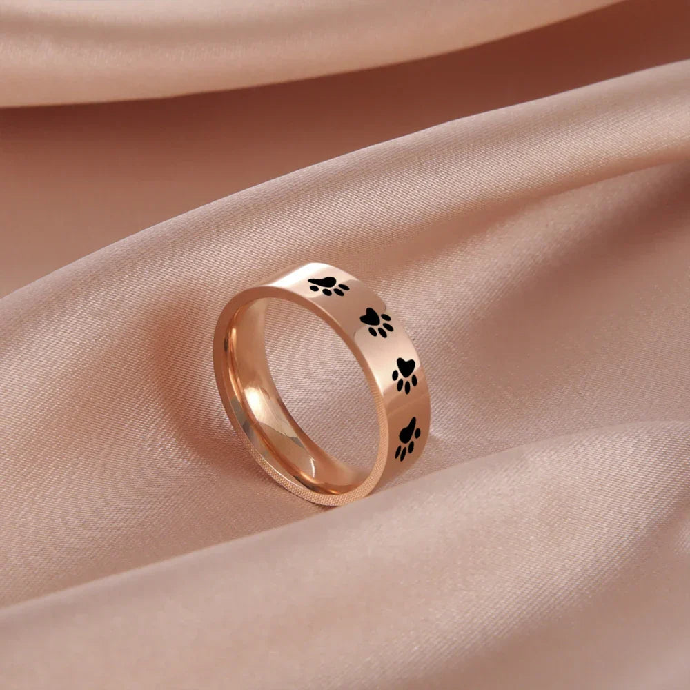 Bague artisanale en acier inoxydable avec empreinte de patte
