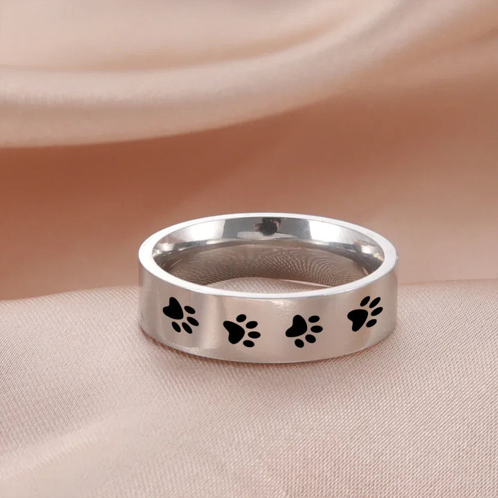 Bague artisanale en acier inoxydable avec empreinte de patte