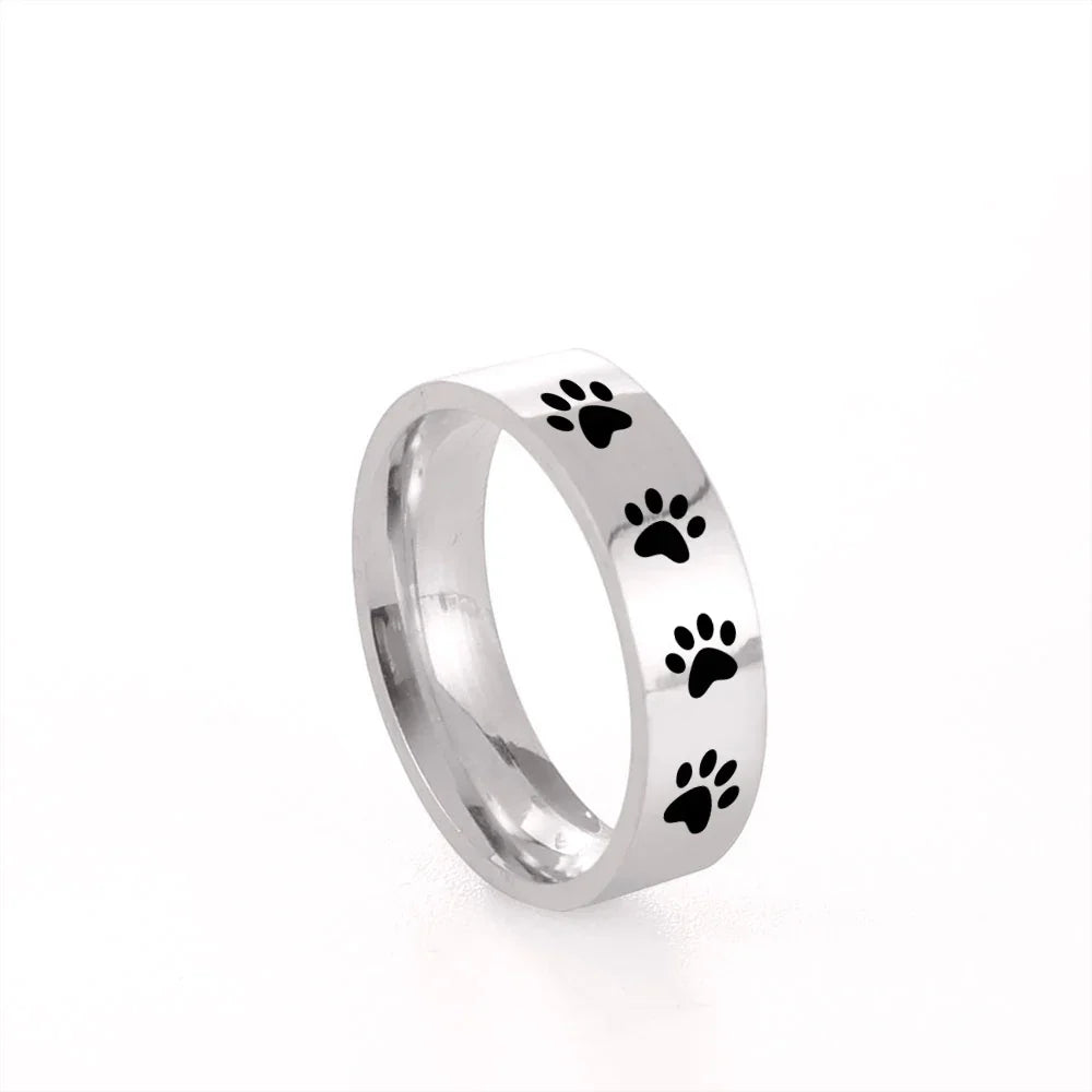 Bague artisanale en acier inoxydable avec empreinte de patte