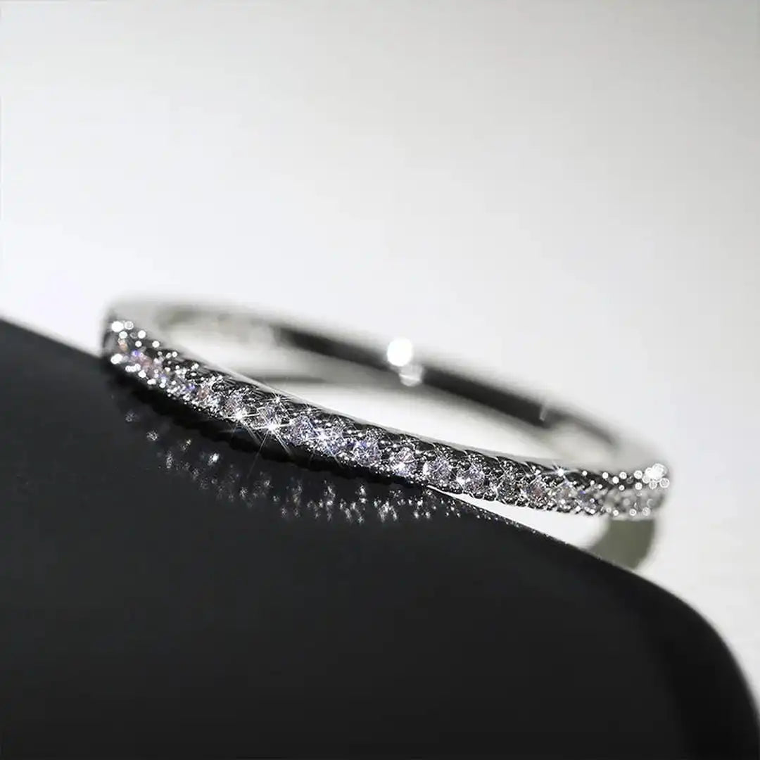 Bague Minimaliste Elyse en Zirconium