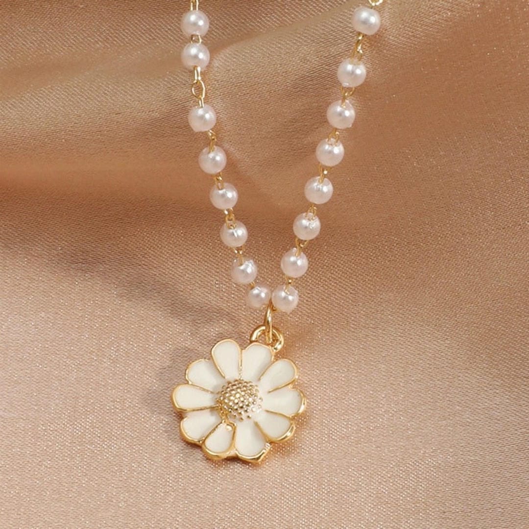 Collier Pendentif Perle Marguerite