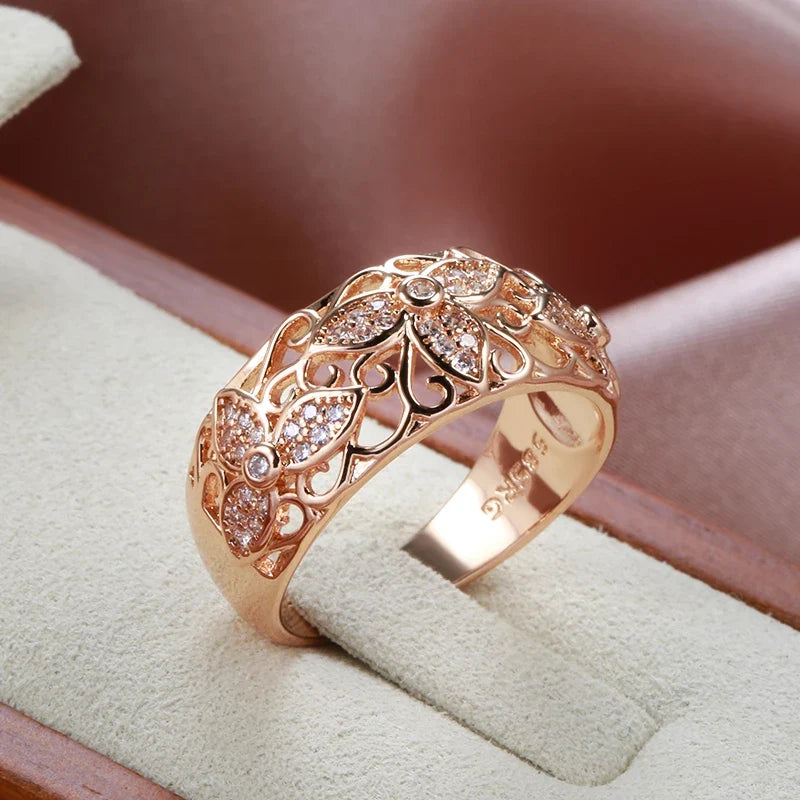Bague Florale en Zirconium de Luxe