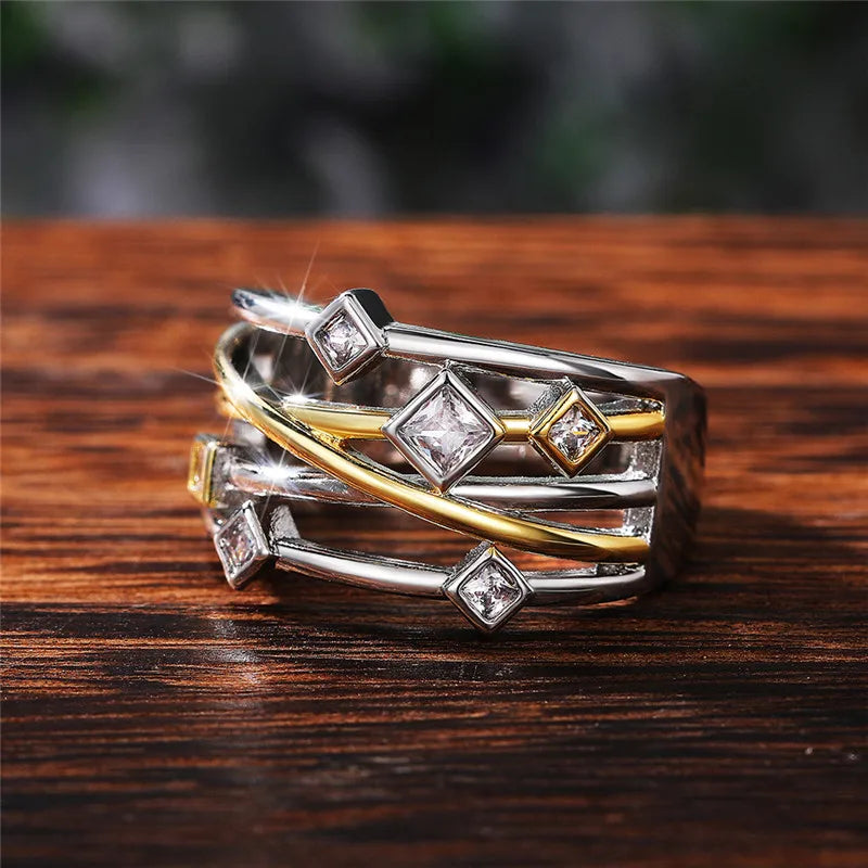 Bague Géométrique Découpée