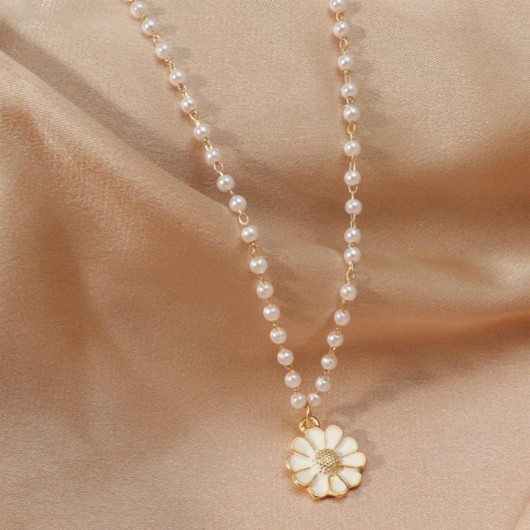 Collier Pendentif Perle Marguerite