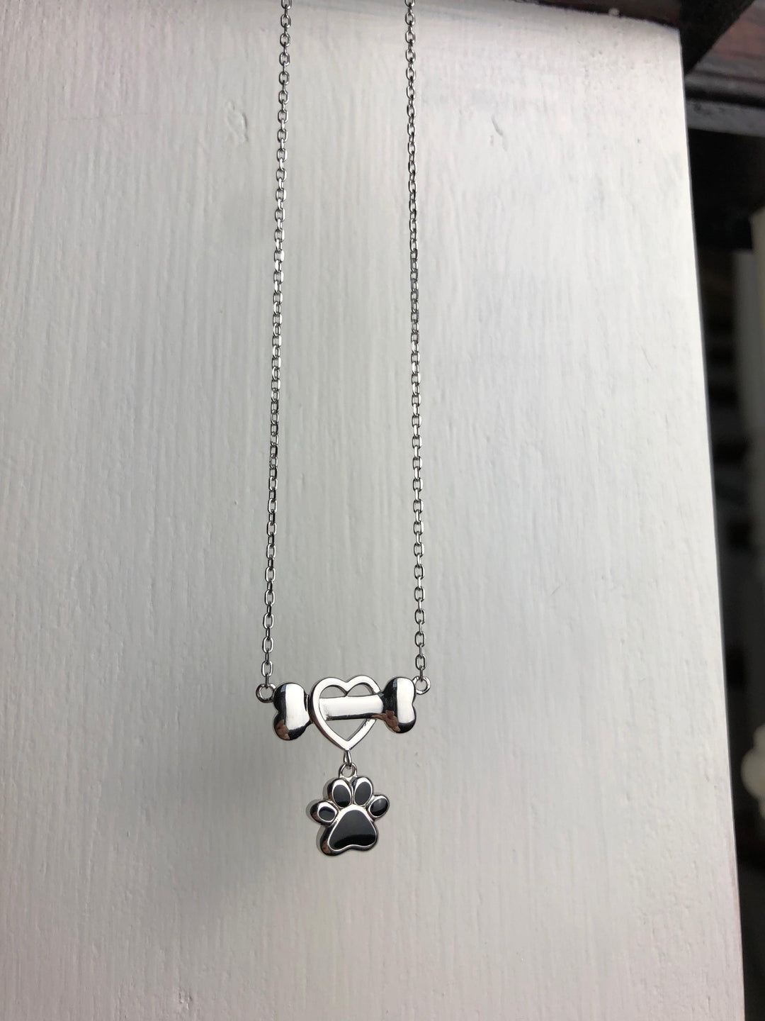 Collier Élégant en Acier Inoxydable en Forme de Patte de Chien