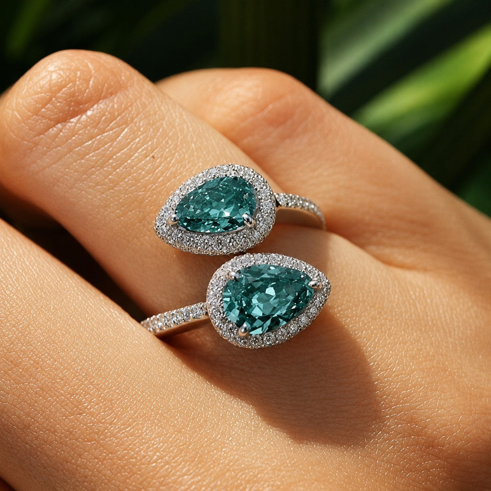 Bague Luxe en Zirconia en Forme de Goutte