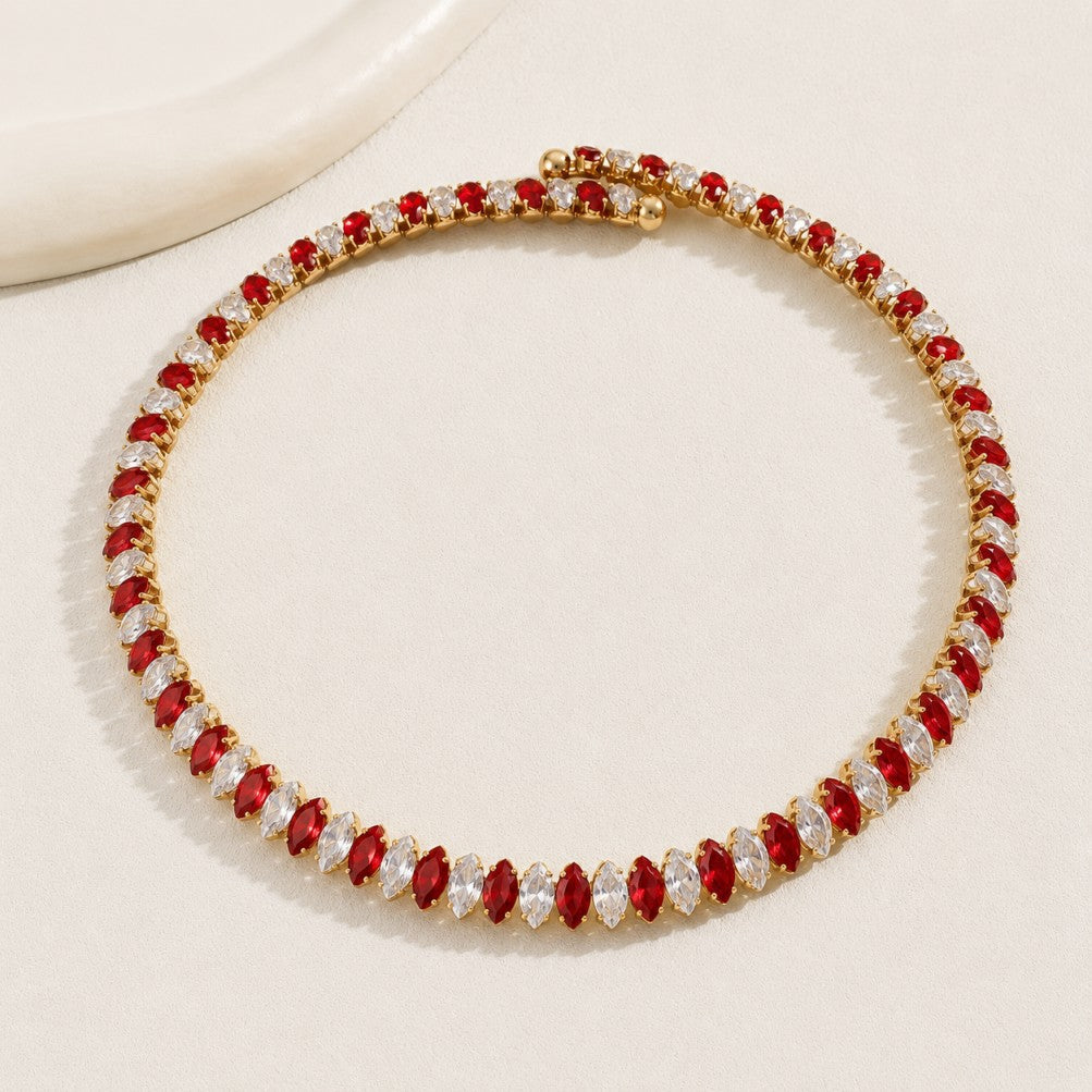 Collier Élégant en Chaîne Entrelacée