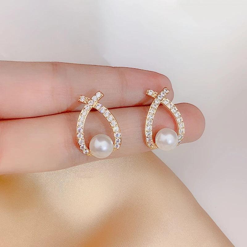 Glenda Sparkle Pearl Earrings