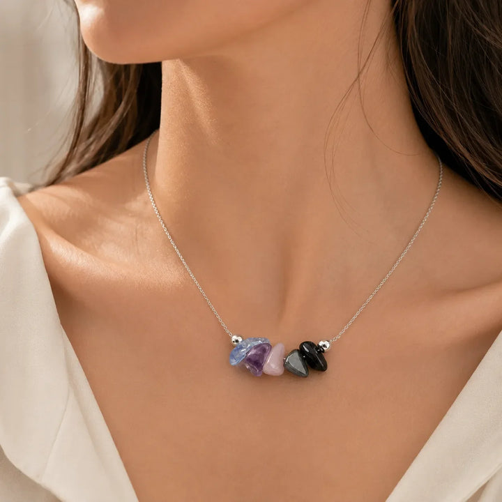 Collier Minimaliste en Cristal Brut