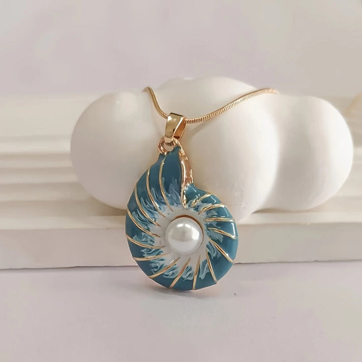Collier en Coquillage Bleu Pailleté