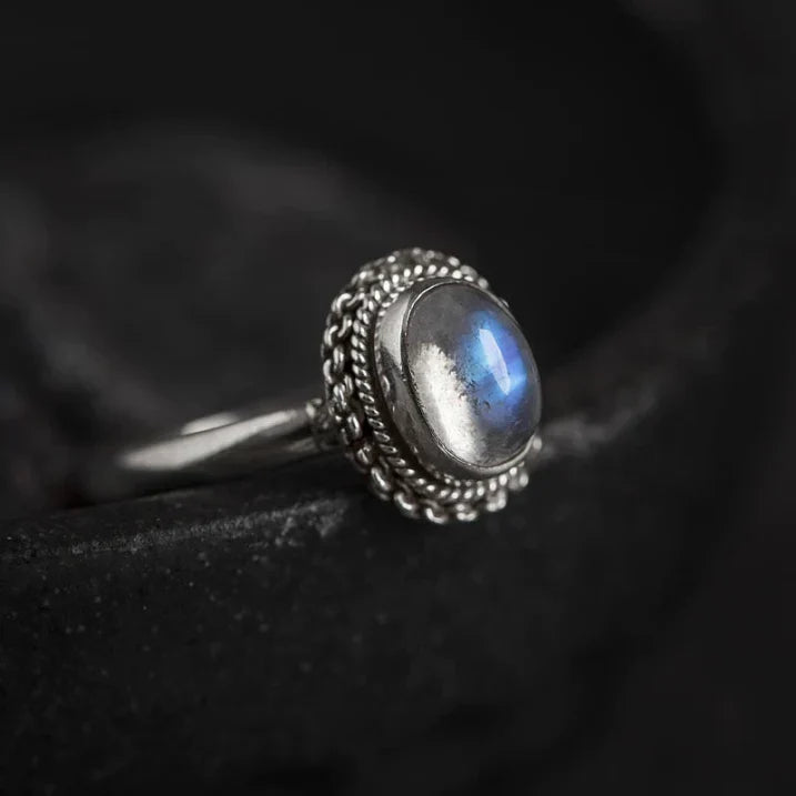Bague en corde en pierre de lune Gloria