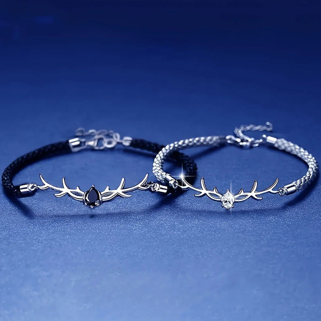 Bracelet en Bois de Cerf en Forme de Cœur avec Zircon