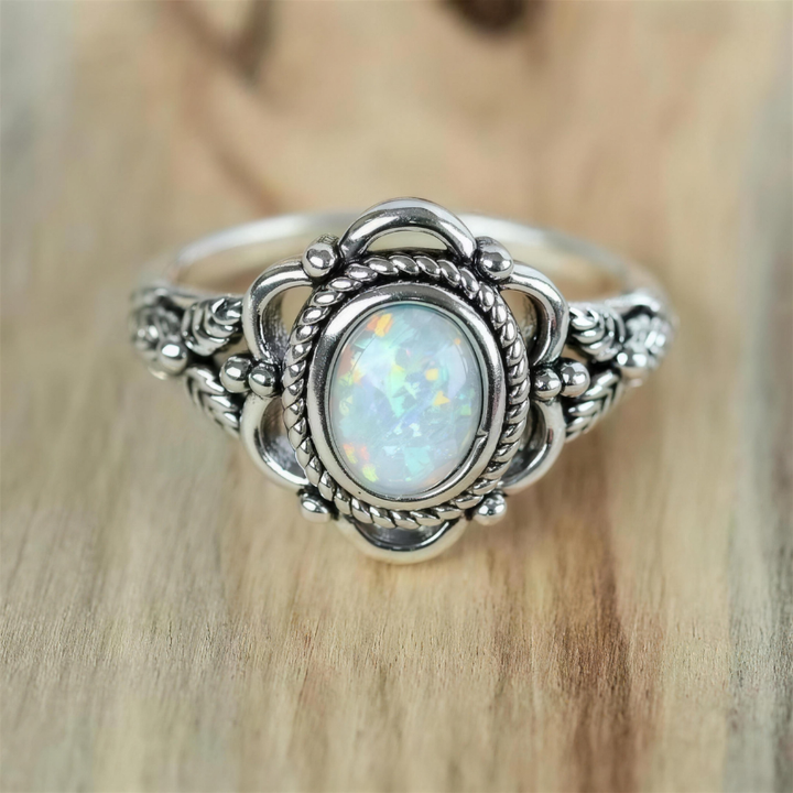 Bague Florale Vintage en Argent et Opale