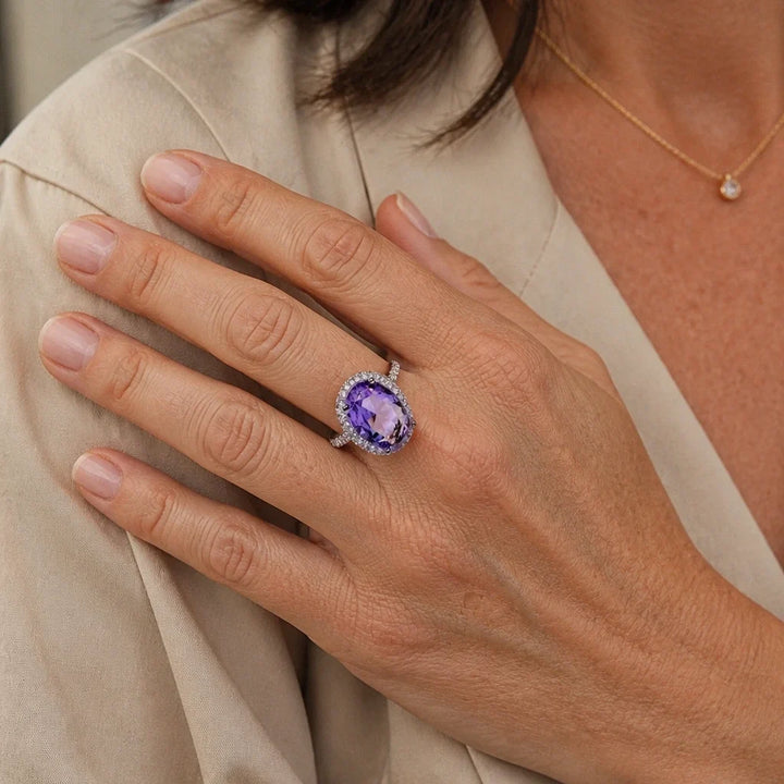 Bague en argent ornée de zirconia et d&