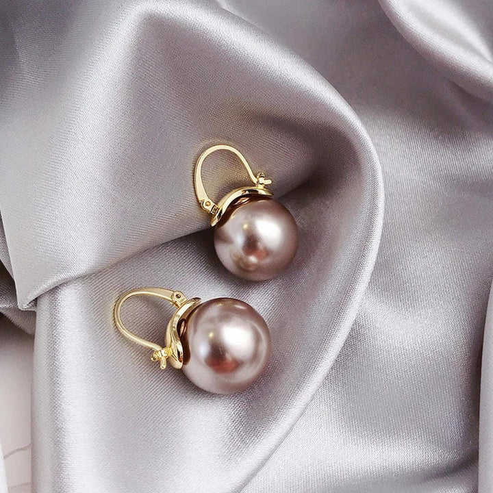 Thick Pearl Gold Earrings