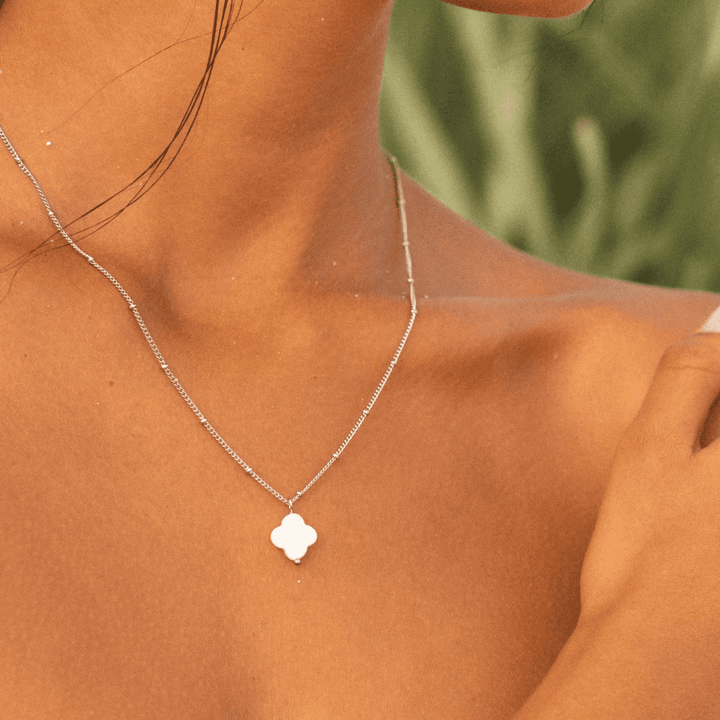 Collier Pendentif Motifs d&