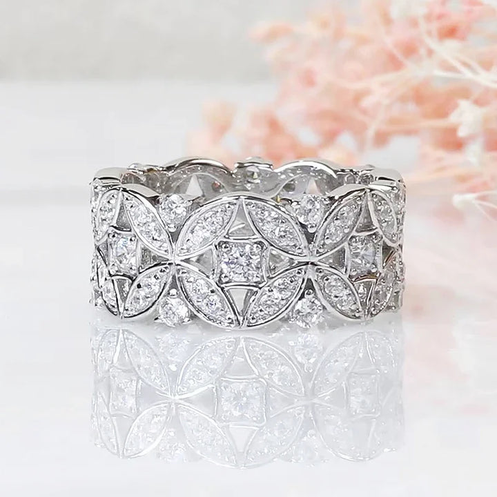 Bague Large Fleur Régale Creuse