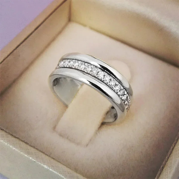 Bague Éthérée en Zirconium Cubique