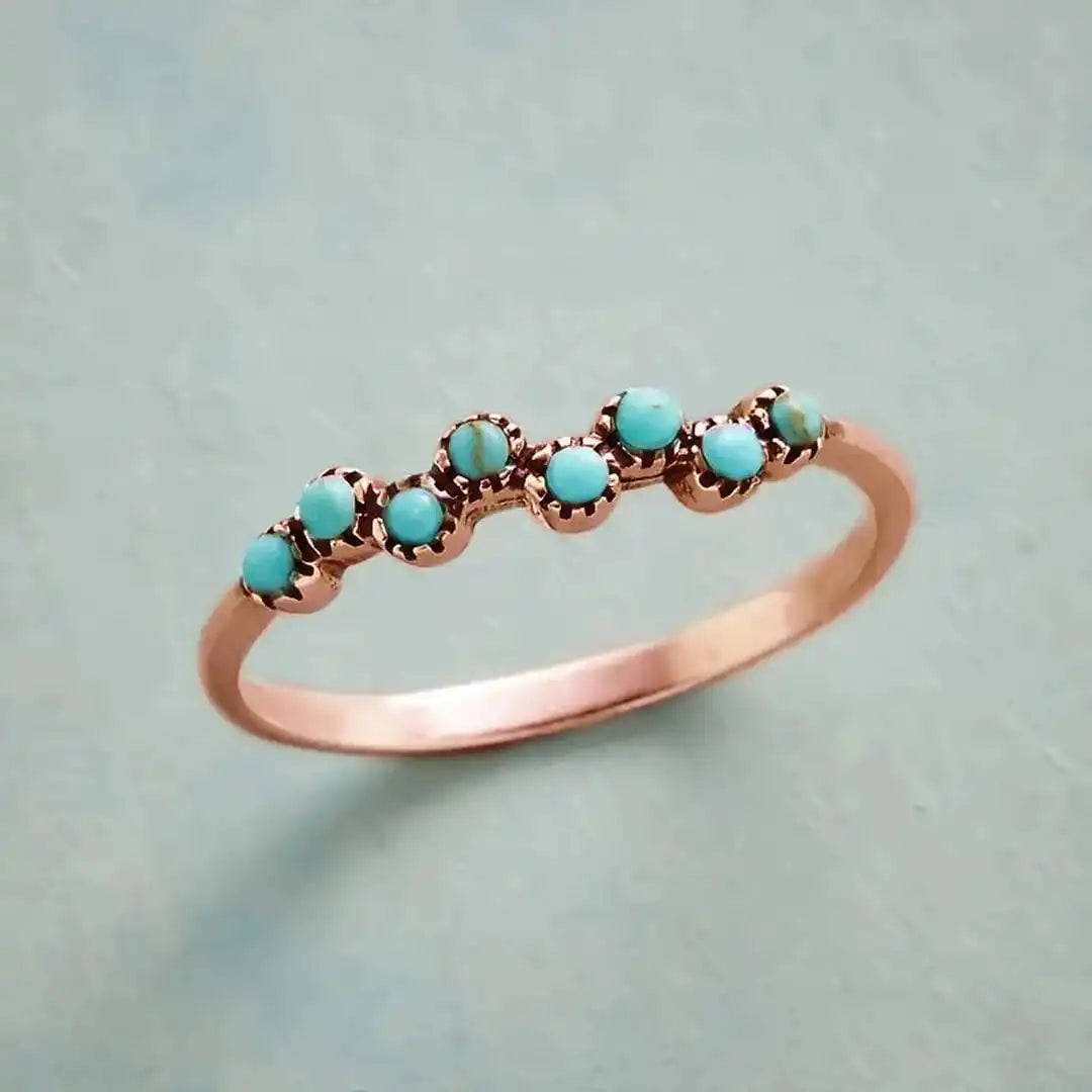 Bague intemporelle en perles turquoise