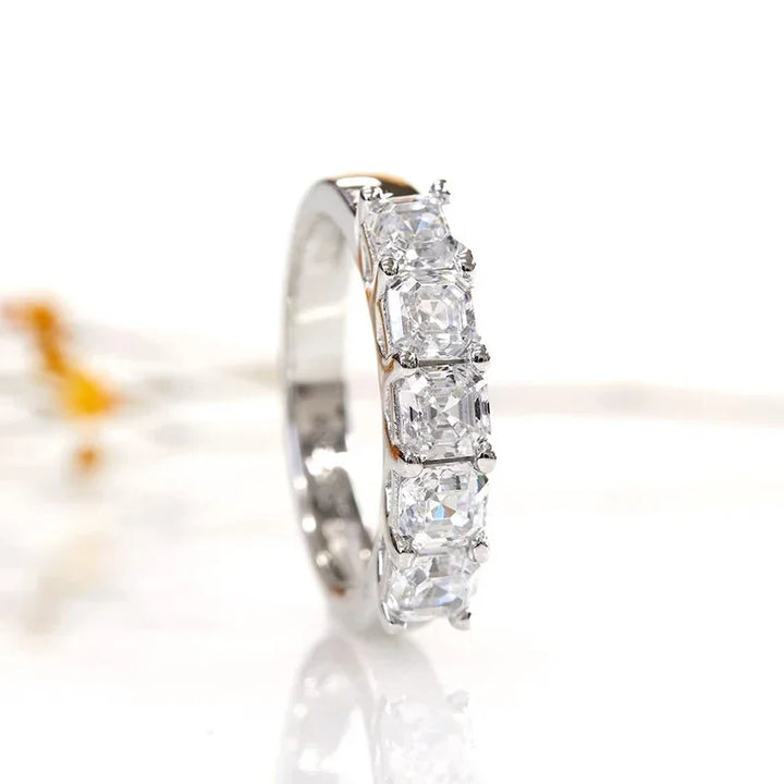 Bague Éblouissante en Zircon Cubique