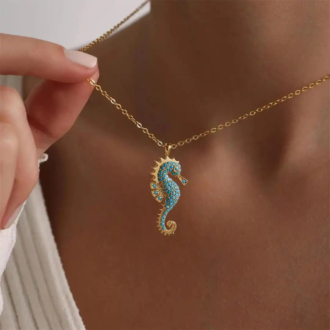 Pendentif Hippocampe en Or avec Collier en Turquoise
