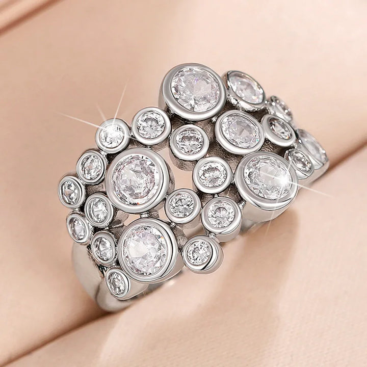 Bague Ronde en Zircon Cubique de Luxe