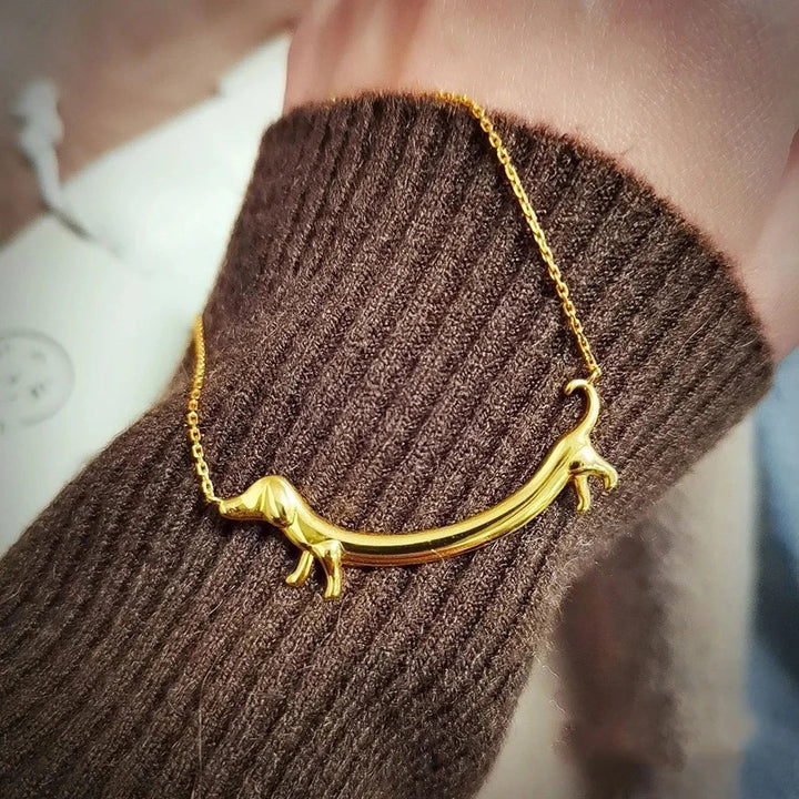 Collier en métal doré Teckel
